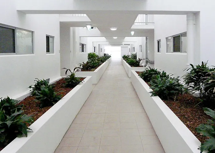 Monterey Apartments Moranbah